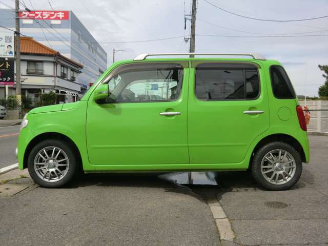 注文販売もしていますので、お客様の条件に合った車を全国からお探し致します。一度お電話ください。さらに値段も格安でご提案させて頂きます。