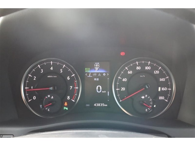 タコメーターがあると、エンジン効率良く運転が出来、省燃費運転が可能です！