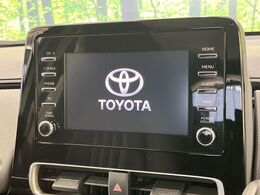 【ディスプレイオーディオ】お手持ちのスマートフォンとの連携で、ナビや音楽再生など各種アプリを使用可能。スマホに近い感覚でお使いいただけます♪