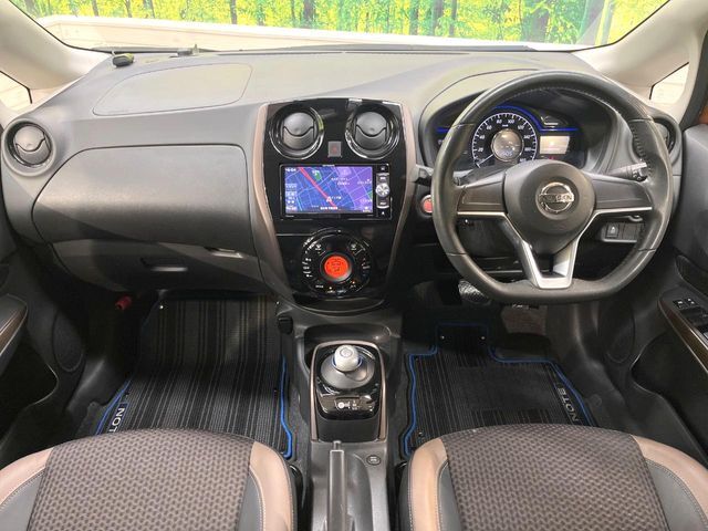 グループ総在庫数約30，000台！！全国の系列店からメーカー・車種問わずご紹介出来るので、あなたにピッタリのお車が見つかるはずです♪まずはお問い合わせ下さい☆