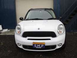 当社はお客様の愛車を全力でフォローさせて頂く為に『自社工場』も完備しておりますので安心です！パーツの取付もお任せ下さい。もちろん前に乗られていた車からのパーツの載せ換えも可能です。