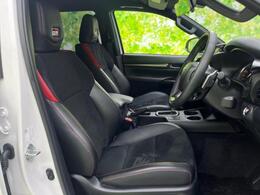 「この車の写真をもっと見たい」「状態が気になる」「この装備はついている？」どんな小さな疑問でもお気軽にお問い合わせください！