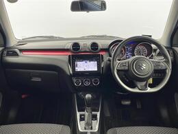 【インパネ全体】全方位で視界が広く、高い目線で運転もしやすいです！