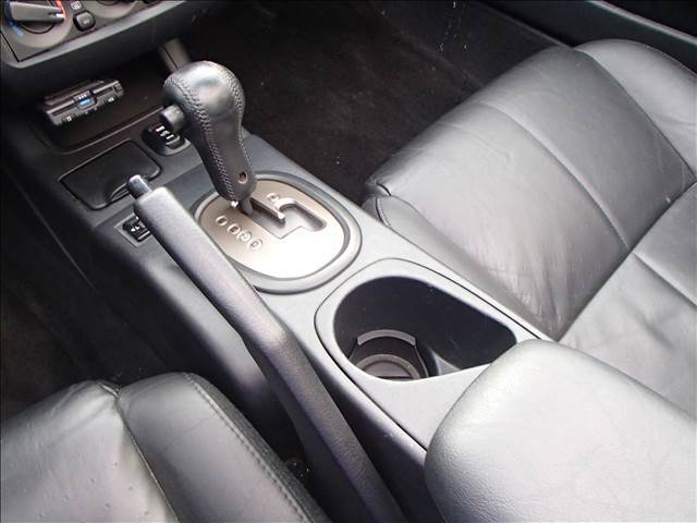 ★左ハンドル車★電動オープン★運転席パワーシート★レザーシート★ETC★ドラレコ★クルーズコントロール★キーレス★革巻きステア★純正16インチアルミ★フォグランプ★サイドエアバック★電動調整ミラー