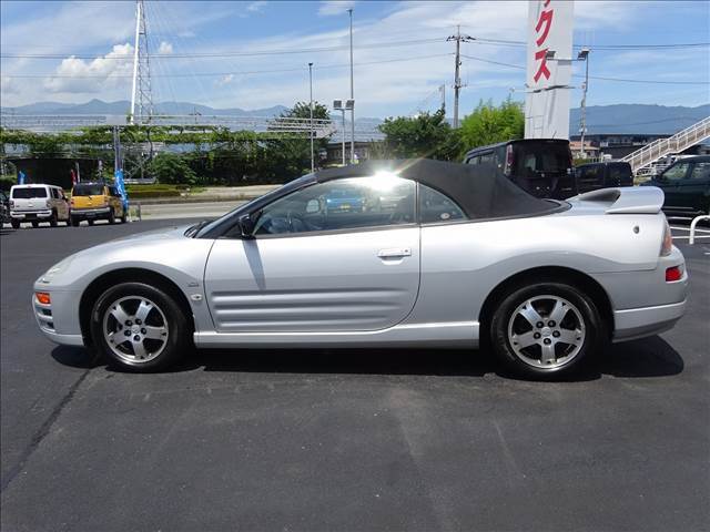 ★左ハンドル車★電動オープン★運転席パワーシート★レザーシート★ETC★ドラレコ★クルーズコントロール★キーレス★革巻きステア★純正16インチアルミ★フォグランプ★サイドエアバック★電動調整ミラー