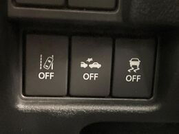 【スズキ　セーフティサポート】走行中に前方の車両等を認識し、衝突しそうな時は警報とブレーキで衝突回避と被害軽減をアシスト。より安全にドライブをお楽しみいただけます。