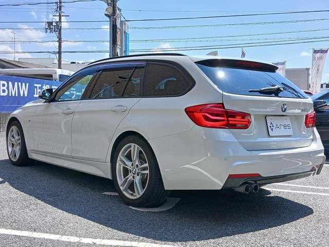厳選されたBMW中古車が60台ほど展示されております。営業時間は10：00から18：00で年中無休（GW・お盆・年末年始を除く）で営業しております。