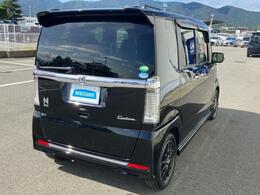 全国に店舗を展開しているのでどこでもお取り寄せが可能です！この車が気になるけど遠方だから・・・と諦める必要はありません！※別途陸送費が必要です。