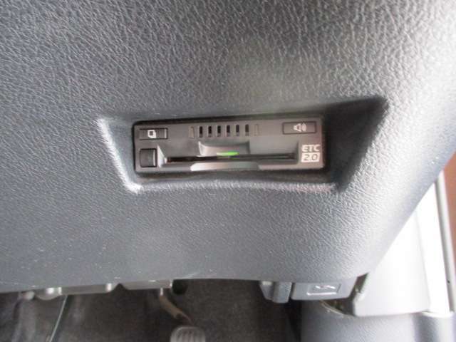 今や高速運転の必須アイテムとなりました2.0ETC　これからのシーズン、是非遠出や旅行へ！快適なお時間を演出致しますよ！
