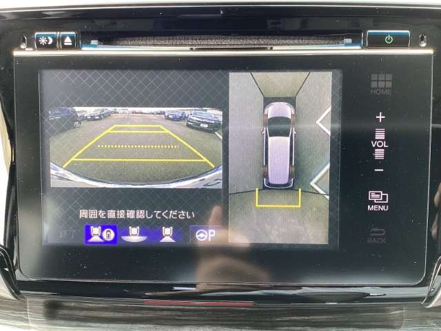 さらにマルチビューカメラ！駐車などとっても安心です！！