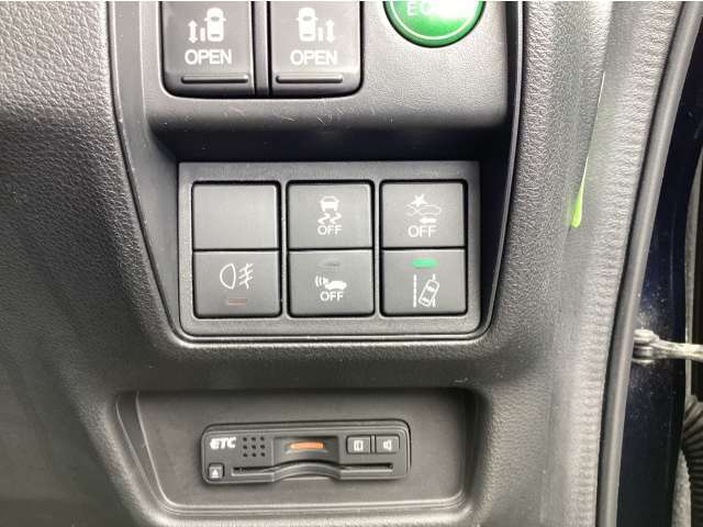 ☆HONDA　SENSING☆★衝突軽減ブレーキ・誤発進抑制機能・路外逸脱抑制機能など安心安全快適に運転できる装備を搭載しております★