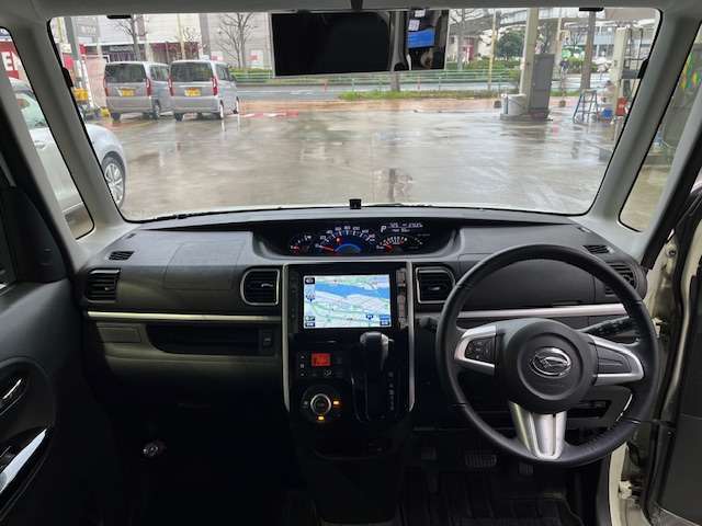 インパネ周りの状態もキレイです！