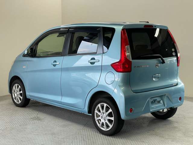 人気の車種が勢ぞろい！各メーカー　最新人気車がラインナップ！見て触って選べる展示場です！