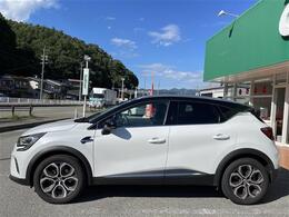 左側面の写真になります。しっかり仕上げしておりますので、お客様の顔もしっかり映り込むくらいピカピカの状態です！右の問い合わせボタンから、まずはお気軽にお問い合わせください！お得な情報も満載です！