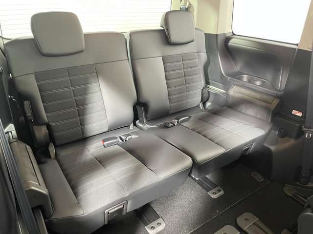 【3列目シート】【店舗にて現車の確認も頂けますので、お電話で在庫のご確認の上是非ご来店くださいませ！！