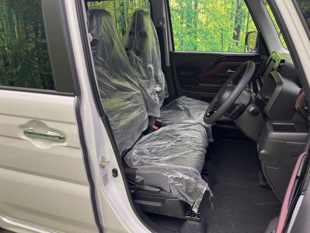 もちろん車内はキレイです♪よりクリーンな状態をキープしたいお客様には『ナノゾーンコート』がおすすめ！新型コロナウイルス対策や、除菌・消臭に効果を発揮し多くの方にご好評いただいております。