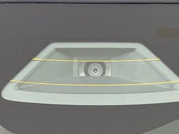 【スズキ　セーフティサポート】走行中に前方の車両等を認識し、衝突しそうな時は警報とブレーキで衝突回避と被害軽減をアシスト。より安全にドライブをお楽しみいただけます。