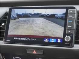 ◆バックカメラ◆リバースにするだけで映ります、後方の安全確認や、狭い駐車場での車庫入れ、雨の日や夜間など視界の悪い時に便利です！安全にバックする為には欠かせない装備です。