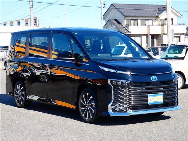 トヨタ ヴォクシー 1.8 ハイブリッド S-Z 2024年 10キロ (愛知県