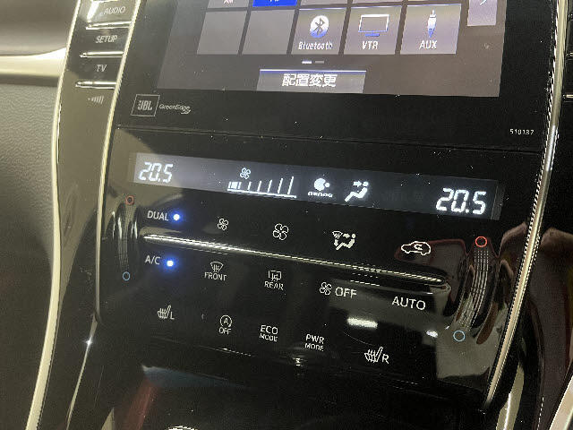 CN両毛店は高速道路でも北関東自動車道　太田桐生I.Cよりたったの10分！遠方の方でもとってもアクセス良好！更に4階建て全天候型屋内展示場完備！雨・風を気にせず、400台の展示車をゆっくりご覧いただけます！