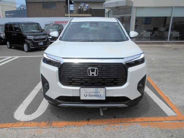 車体色は、プラチナホワイトパールです★