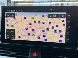 純正メーカーナビ。フルセグ、ブルートゥースお楽しみいただけます。