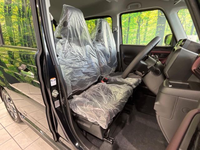 もちろん車内はキレイです♪よりクリーンな状態をキープしたいお客様には『ナノゾーンコート』がおすすめ！新型コロナウイルス対策や、除菌・消臭に効果を発揮し多くの方にご好評いただいております。