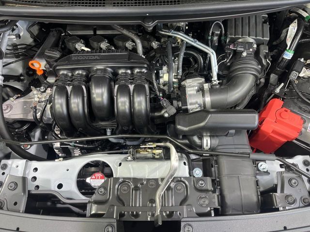 親切・丁寧な専門メカニックスタッフが応対！・車検・点検整備・事故等の修理などアフターサービスも安心。お車のカスタマイズもネクステージのサービススタッフまでご相談ください！