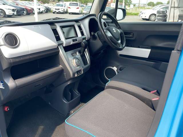 下取り車両のご相談も、もちろんおまかせください！買取実績No，1のガリバーだからこそできる高価買取をお試しください！