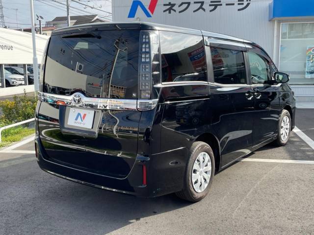 ☆全国のネクステージからお取り寄せが可能※！遠方の店舗に展示してあるクルマが気になる場合も、最寄りの店舗でご覧いただくことが可能です！是非私たちに要望をお聞かせください！※別途費用