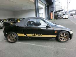 お車の詳細は当店ホームページを御覧ください。トイガレージピューパでご検索下さい。