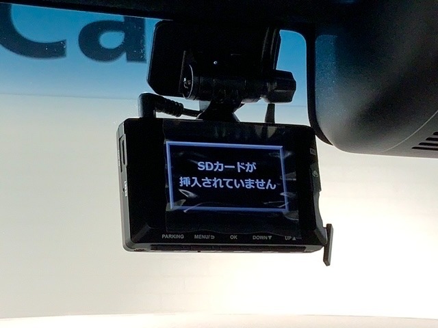 万が一の事故のときもドライブレコーダーがあると安心です。ご利用になる場合は個人情報保護の観点より新品の対応SDカードをお求め下さい。