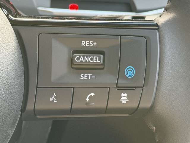 先進技術プロパイロット搭載です。セーフティシ-ルド搭載で、様々な支援をして快適に運転できます。