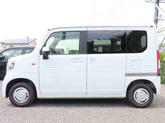 オリックスUcar柏インター店♪お問合せは、TEL0120-20ー5370まで♪定休日の水曜日を除き、土日祝日も営業中。100台近く展示している大型店舗です！