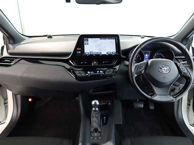外装内装の状態、現車を見ながらお伝えする事ができます。お気軽にお問い合わせください