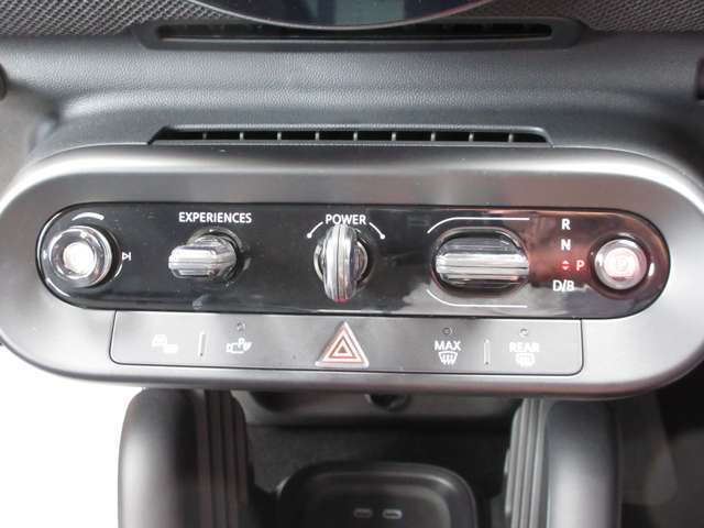 ETCはBMW/MINI純正ミラー一体型を搭載しております。