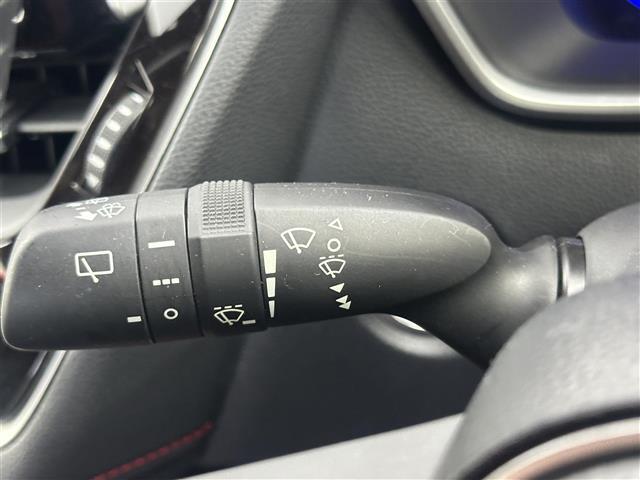 【運転席操作部】快適なドライブを楽しむための機能が装備されています！運転席から触れるので、使いやすいです！除菌プランいれていただくと、さらに清潔で安心していただけます！