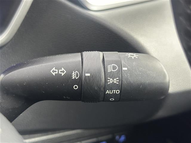 【運転席操作部】快適なドライブを楽しむための機能が装備されています！運転席から触れるので、使いやすいです！除菌プランいれていただくと、さらに清潔で安心していただけます！