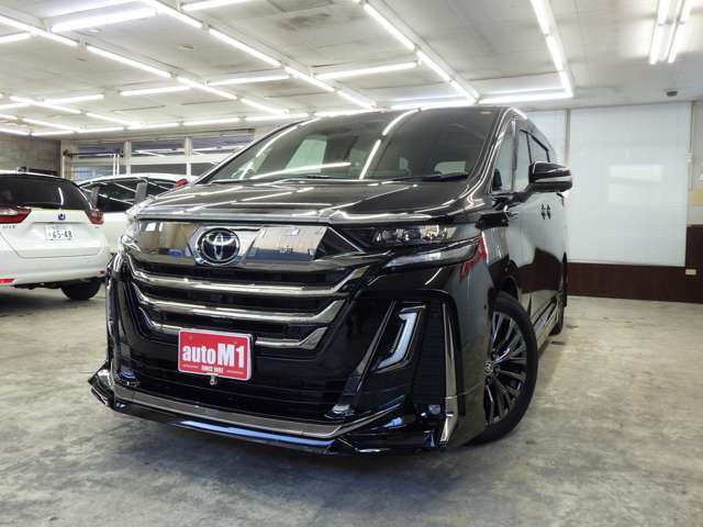 気持ち良く新しいカーライフがスタートできます様全車内外装クリーニングを実施しております。