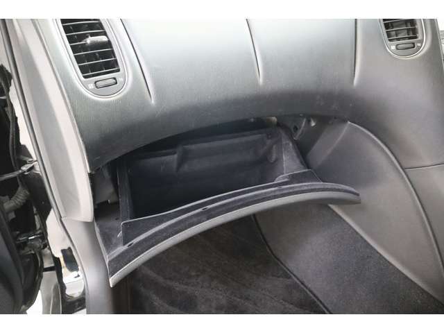 カーセンサーに記載していない車両もございますので、詳しくはhttps://www.otoron.jp/をご確認下さい。「オトロン湘南店♪」