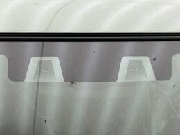 【スズキ　セーフティサポート】走行中に前方の車両等を認識し、衝突しそうな時は警報とブレーキで衝突回避と被害軽減をアシスト。より安全にドライブをお楽しみいただけます。