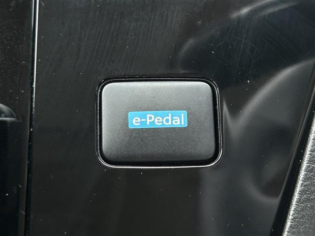 商談ルームにはキッズルームも完備しています☆お子様連れでもゆっくりとお車をお選びいただけます！
