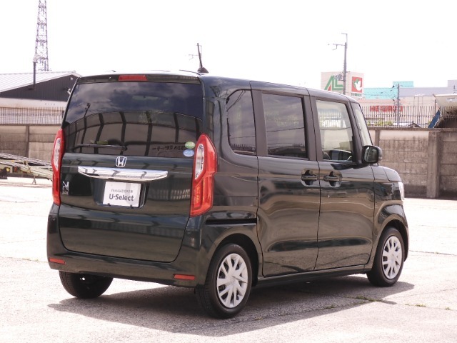 お立ち寄りいただく際は、事前にご連絡をお願いします。お目当てのお車が商談中や売約となることもございます。ご確認いただいてから、お立ち寄りください。