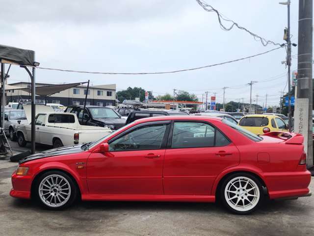 ☆現車確認をオススメいたします。商品は中古車ですので。年数相応の小傷等があります。仕様についての記載漏れがある場合がございますので、電話にて車両のご確認をお願いいたします