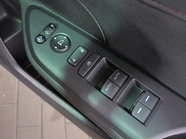 ◆東海地区最大級の展示場に自社整備工場完備で安心♪三重県でホンダ車をお探しならU-Select鈴鹿へご用命ください♪お問い合わせは　TEL　059-378-7717　へお気軽にお問い合わせください◆