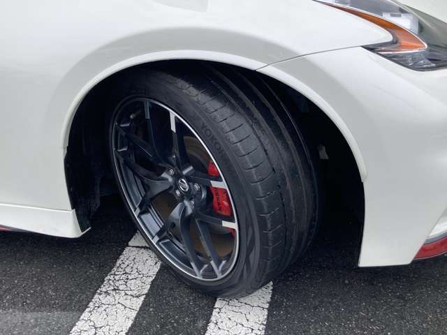 店舗にて現車の確認もいただけますので、お電話で在庫のご確認の上是非ご来店くださいませ！！！