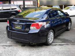 一部離島を除く全国のナンバーが当店で取得可能です。広島県以外からのご購入でもユーザー様がわずらわしい事務処理をする必要はございません。陸送も可能ですし、当店でナンバーが付いた状態でのお渡しも可能です。