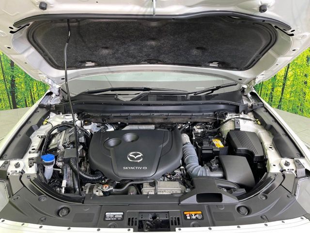 親切・丁寧な専門メカニックスタッフが応対！・車検・点検整備・事故等の修理などアフターサービスも安心。お車のカスタマイズもネクステージのサービススタッフまでご相談ください！