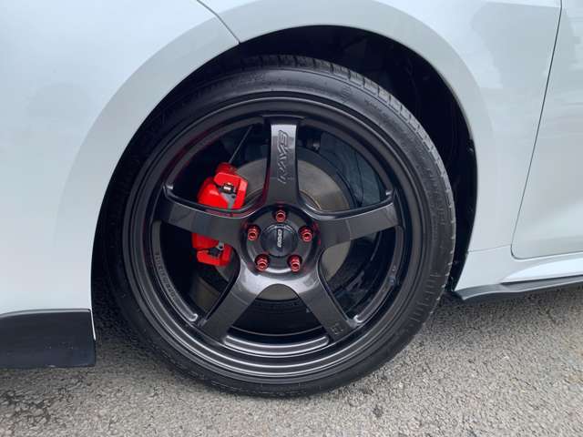 RAYSグラムライツ57CR　SPEC-M18インチアルミ付です！