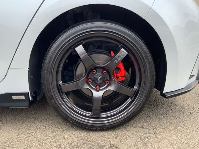 RAYSグラムライツ57CR　SPEC-M18インチアルミ付です！
